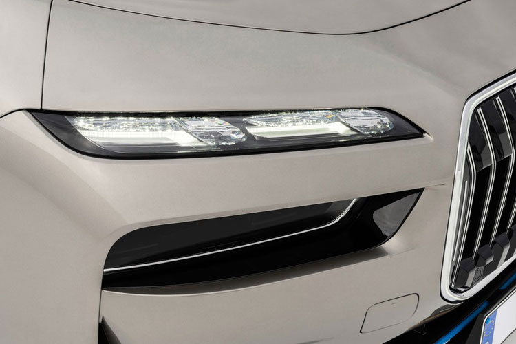 4050311 335kW eDrive50 M Sport 105.7kWh 4dr Auto [Exec]