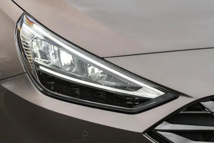 3923670 1.5T GDi 48v Hybrid Premium 5dr DCT