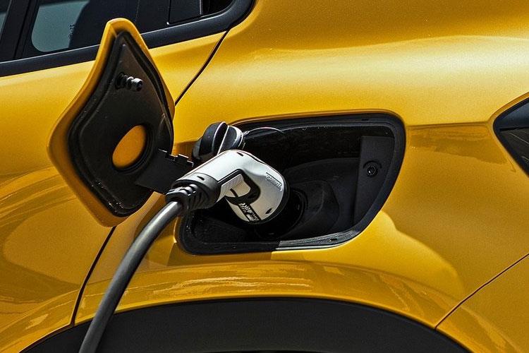 3779402 1.2 e-Hybrid Longitude 5dr DCT