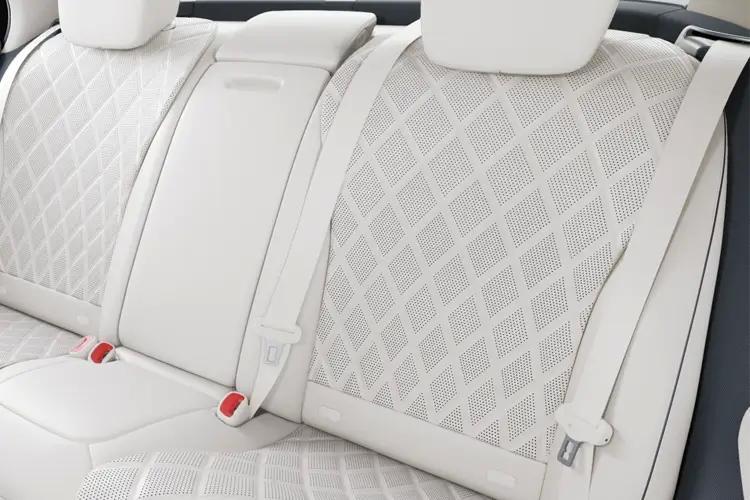 3850671 S450d L 4Matic AMG Line Premium 4dr 9G-Tronic