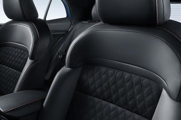 3833840 1.5 Hybrid Trophy 5dr Auto