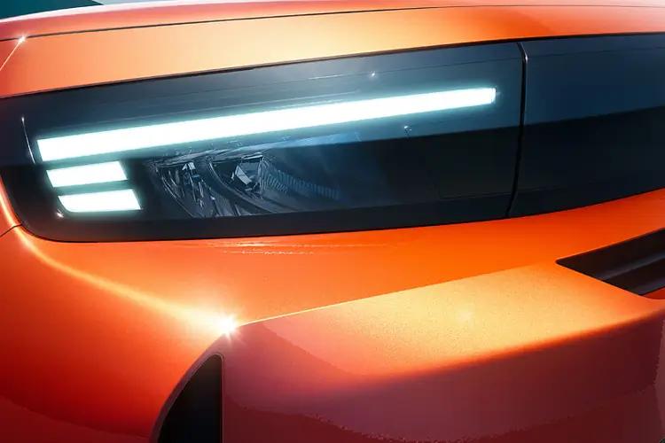 3956874 83kW Design 54kWh Ext Range 5dr Auto [Styling]