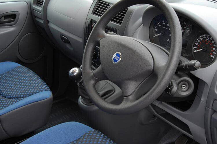 3781350 100kW 75kWh Primo Van Auto