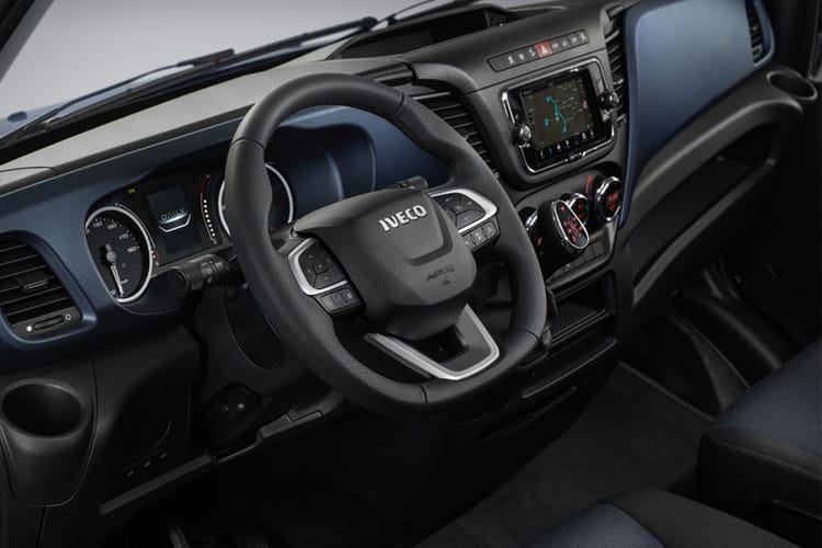 3813262 2.3 High Roof Business Van 4100 WB